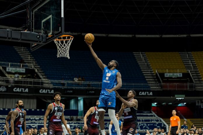 com-segundo-tempo-impecavel,-brasilia-basquete-volta-a-vencer-no-nbb