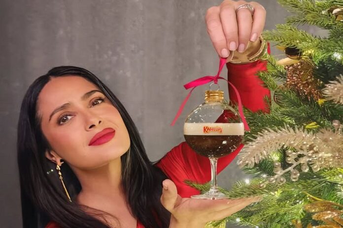 salma-hayek-compartilha-o-melhor-de-2024-com-os-fas:-‘que-jornada!’
