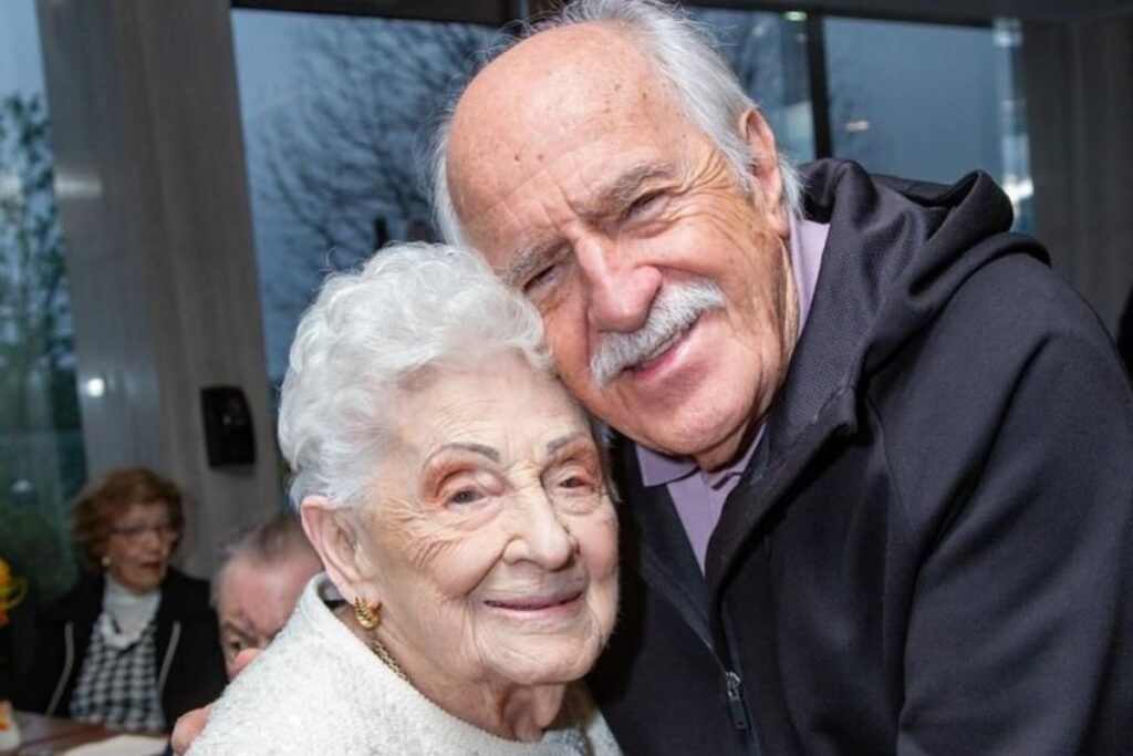 ary-fontoura-lamenta-morte-da-irma-estela-aos-100-anos