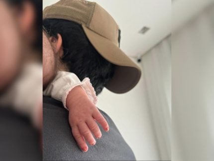 luan-santana-posta-nova-foto-com-a-filha-recem-nascida-e-derrete-a-web