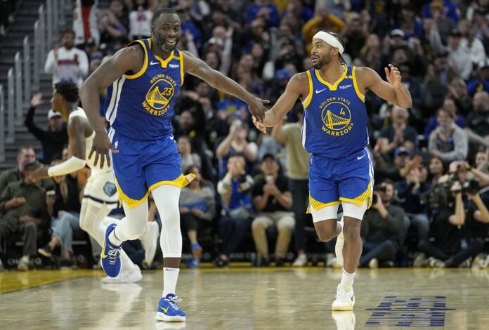 warriors-batem-grizzlies-em-casa-com-boa-atuacao-coletiva