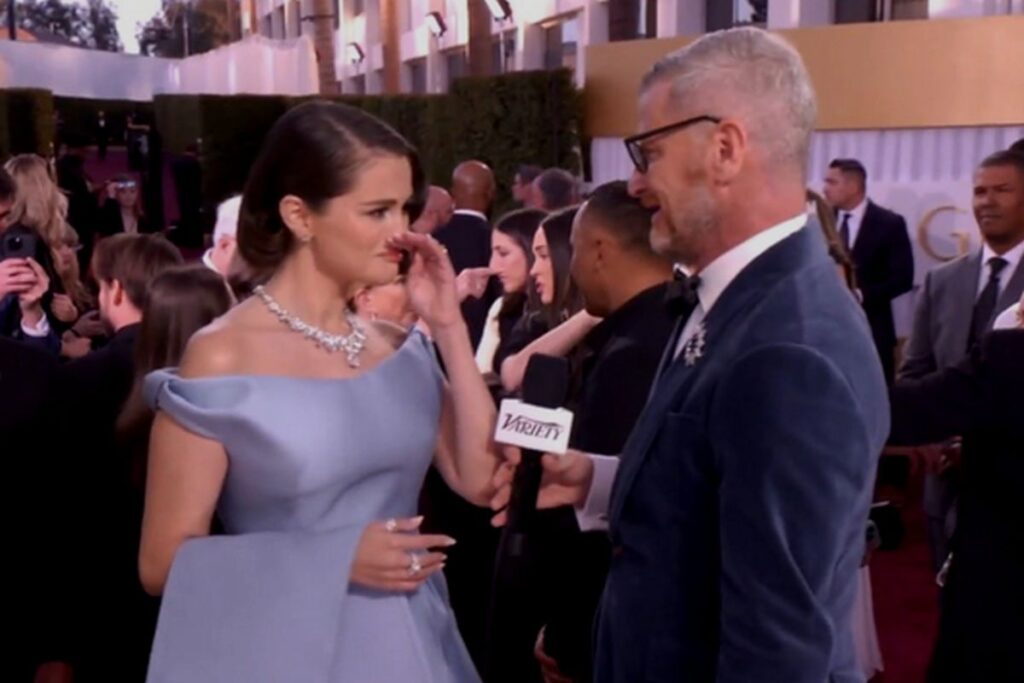 selena-gomez-se-emociona-com-reacao-de-salma-hayek:-‘a-paixao-do-meu-pai’