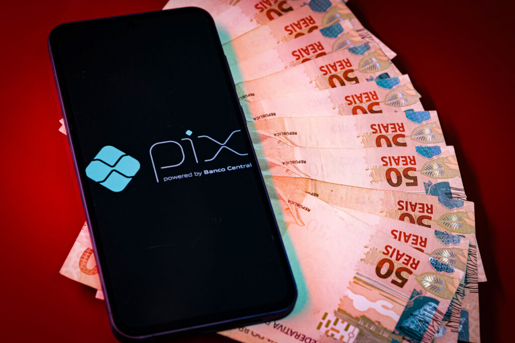 pix-vai-ser-taxado-pelo-governo?-entenda-o-que-muda-com-novas-regras