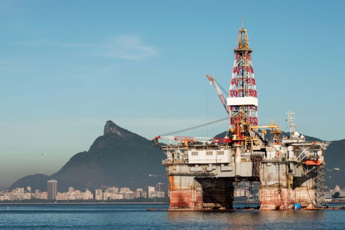 venda-de-petroleo-e-gas-do-brasil-bate-recorde-e-arrecada-r$-10,32-bi