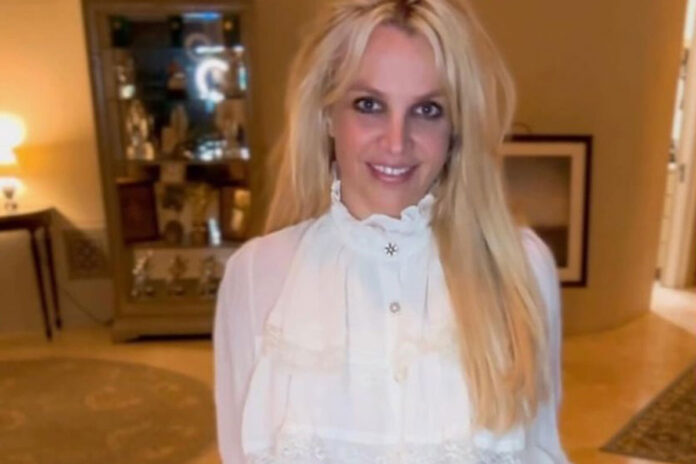 britney-spears-escapa-de-incendio-em-los-angeles