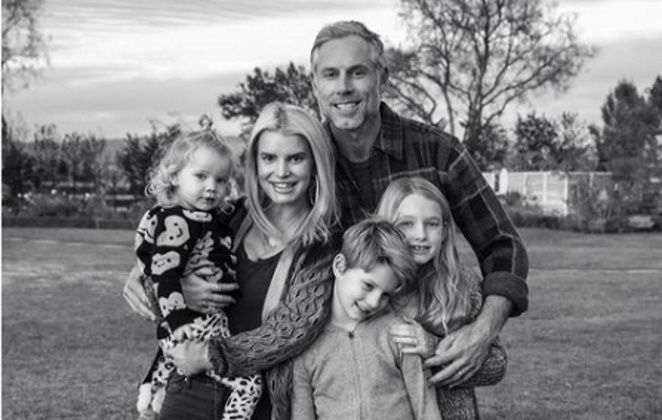 jessica-simpson-e-eric-johnson-confirmam-separacao-apos-10-anos-de-casamento