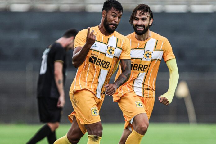 brasiliense-vence-o-samambaia-na-estreia-do-candangao-brb-2025