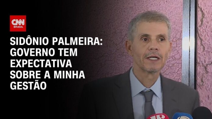 lula-faz-primeira-reuniao-ministerial-do-ano-nesta-segunda-(20)