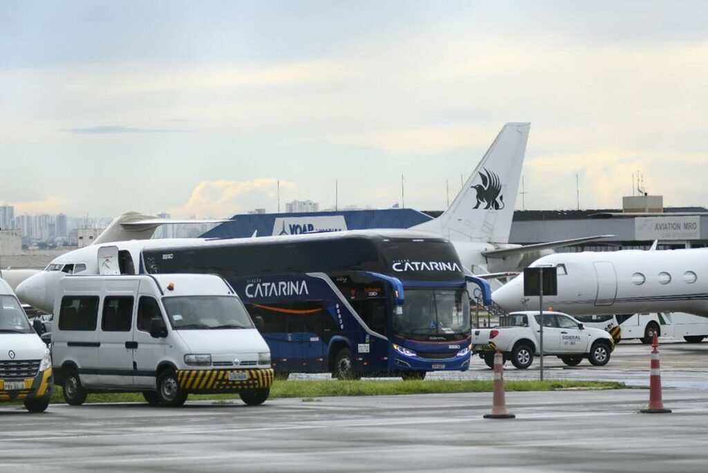 cruzeiro-desembarca-em-brasilia-para-jogao-do-metropoles-sports
