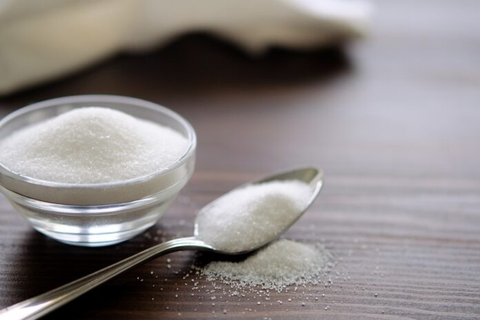 cancer-de-estomago-pode-estar-ligado-a-alto-consumo-de-sal-e-acucar