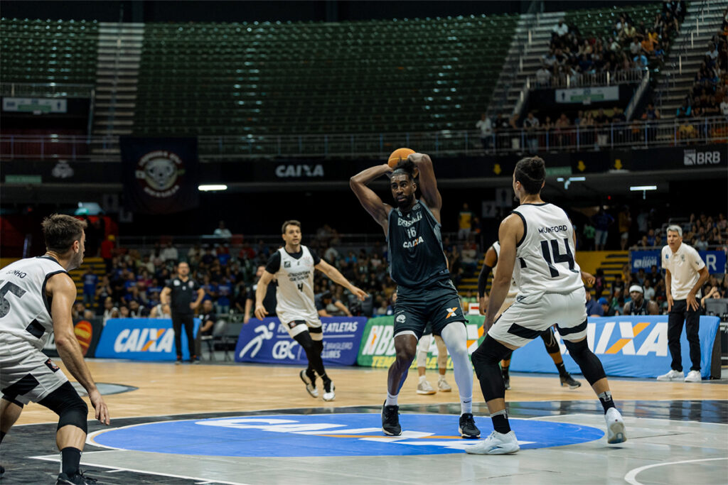 brasilia-basquete-derrota-o-corinthians-e-volta-a-vencer-no-nbb