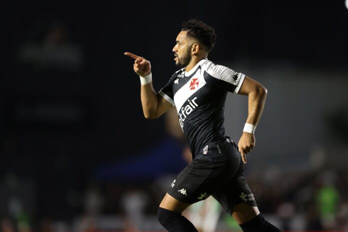 identificado-com-a-torcida,-payet-e-destaque-do-vasco-contra-madureira