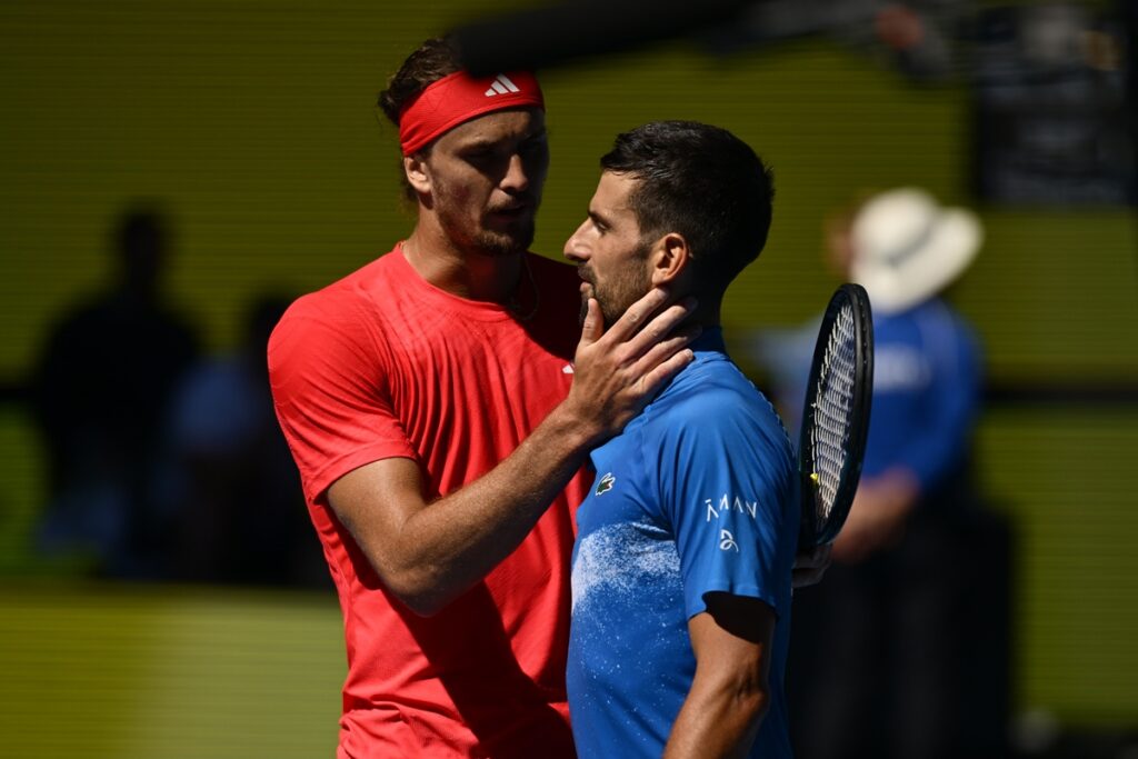 djokovic-abandona-partida-e-zverev-e-finalista-no-aberto-da-australia
