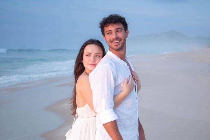 lista-de-influencers:-larissa-manoela-nega-ser-agenciada-pelo-marido