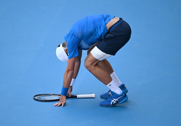 novak-djokovic-compartilha-exame-de-lesao-e-alfineta-criticos