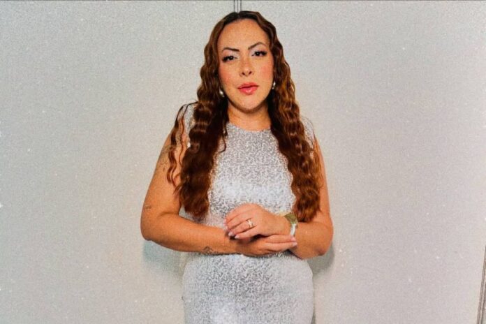 cantora-de-forro-e-sequestrada-apos-show-e-salva-por-blitz;-saiba-mais