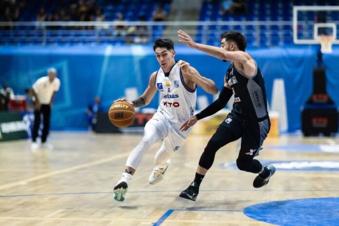 com-erro-no-fim,-brasilia-basquete-perde-e-esta-fora-do-super-8
