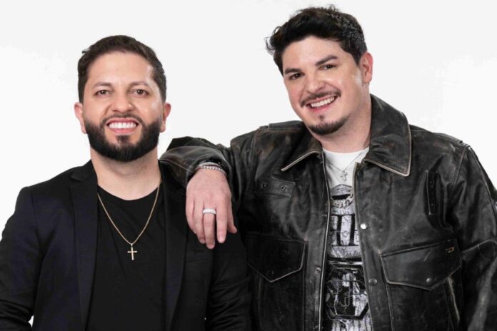 junior-e-cezar-celebram-lancamento-do-dvd-simplesmente