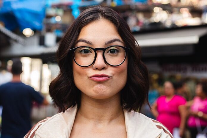 influencer-samanta-alves-acusa-seguidora-de-assedio-e-gera-polemica
