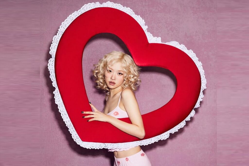 rose-estrela-campanha-de-valentine’s-day-da-skims-de-kim-kardashian