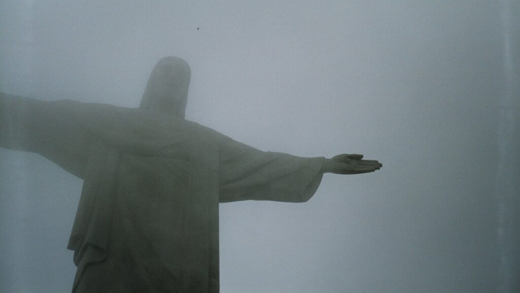 rio-de-janeiro-tera-semana-de-chuvas-leves-e-ceu-parcialmente-nublado