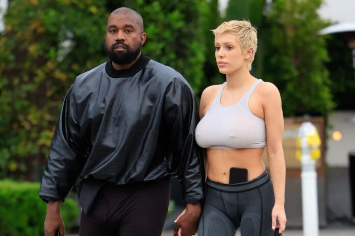 quem-e-bianca-censori,-esposa-de-kanye-west-que-surgiu-nua-no-grammy