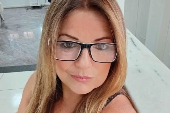 regininha-poltergeist-fatura-r$-200-por-dia-com-atividade-inusitada