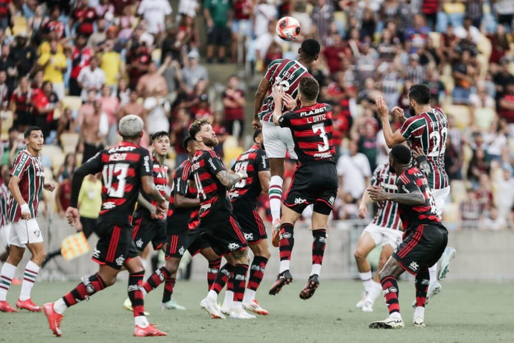 em-empate-morno,-fluminense-e-flamengo-ficam-no-0-x-0-no-maracana