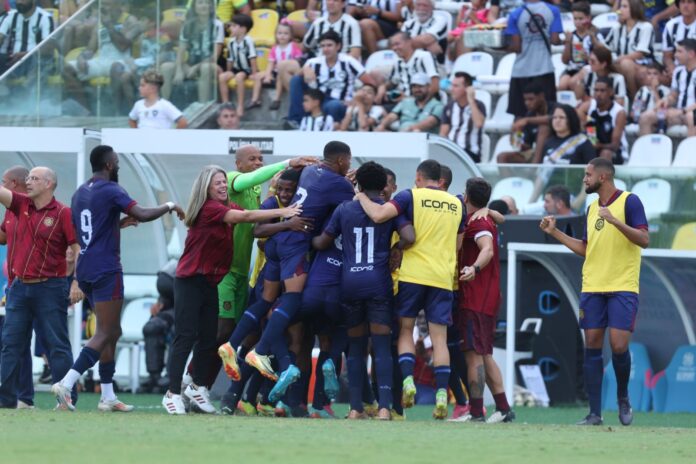 madureira-vence-botafogo-em-jogao-do-metropoles-sports-em-cariacica