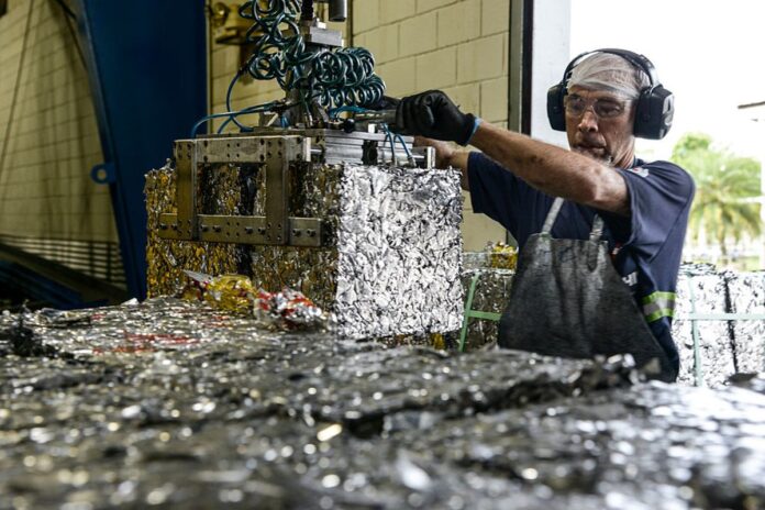 ameacada,-industria-do-aco-espera-acordo-entre-governos-lula-e-trump