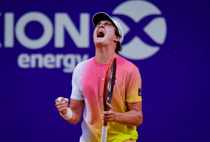 revanche:-joao-fonseca-vence-argentino-e-avanca-no-atp-de-buenos-aires