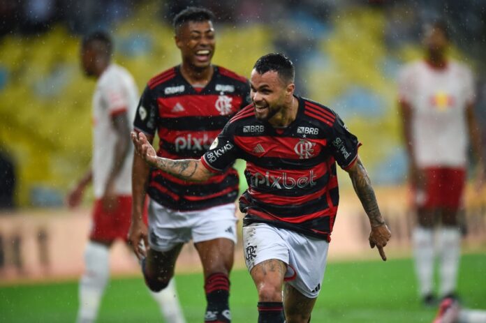 flamengo-confirma-lesao-de-mais-um-atacante-titular.-saiba-quem