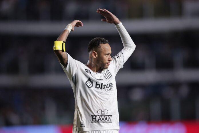 com-neymar,-grupo-de-jogadores-defende-fim-do-gramado-sintetico