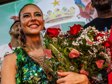 “grande-rio-te-ama”,-diz-escola-de-samba-apos-paolla-oliveira-anunciar-saida