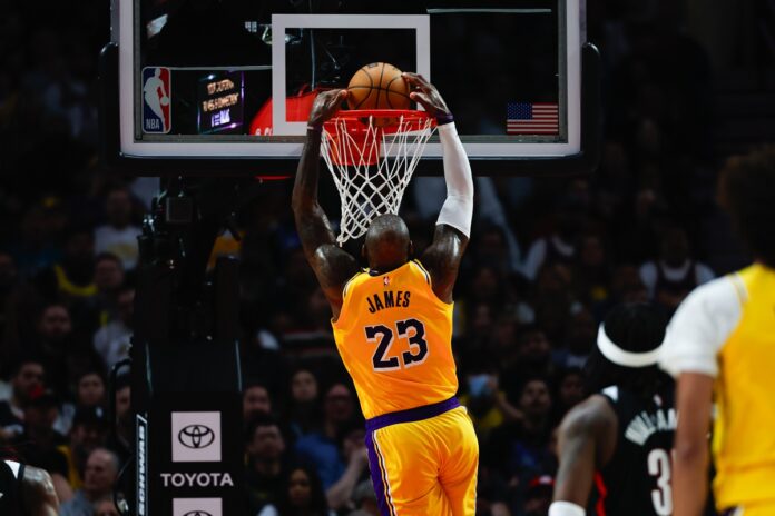 lakers-aproveitam-40-pontos-de-lebron-james-e-batem-blazers