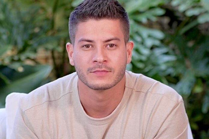 arthur-aguiar-se-pronuncia-sobre-rumor-de-separacao-de-jheny-santucci
