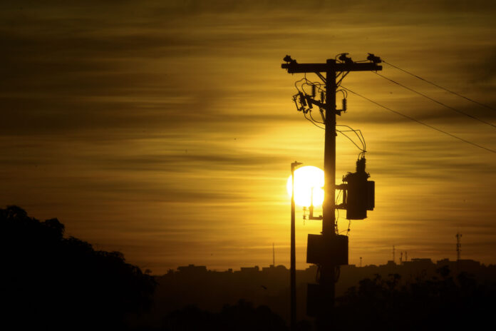 temperatura-alta-faz-consumo-de-energia-no-brasil-bater-recorde