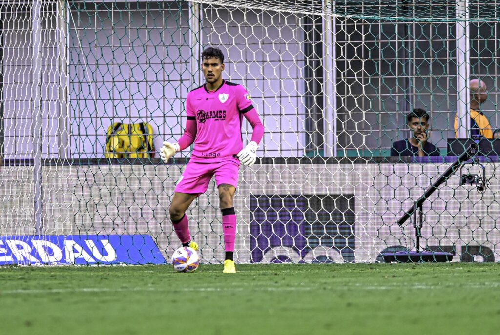 goleiro-do-america-mg-sofre-ameacas-apos-eliminacao-do-cruzeiro