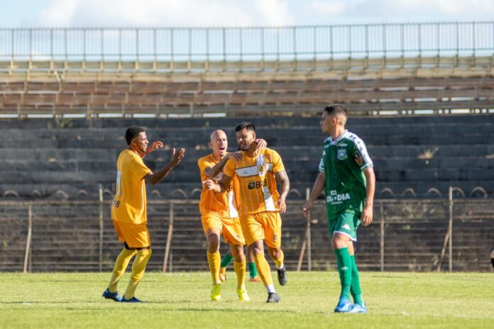 legiao-cai-e-brasiliense-se-classifica:-confira-8a-rodada-do-candangao