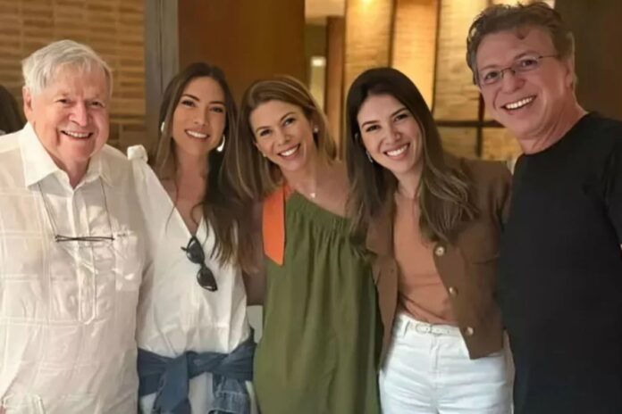 boninho-e-o-pai-se-reunem-com-irmas-abravanel,-reforcando-especulacoes