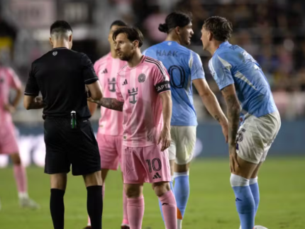 liga-norte-americana-multa-messi-e-suarez-por-confusao-em-jogo-do-inter-miami