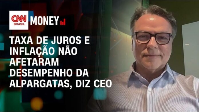 juros-futuros-sobem-com-emprego-forte,-dolar-alto-e-temor-fiscal