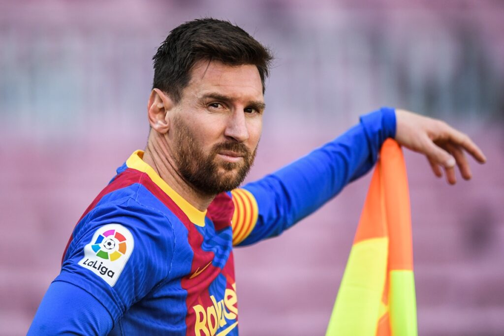 em-meio-a-rumores-de-volta-ao-barcelona,-messi-fala-sobre-futuro.-veja