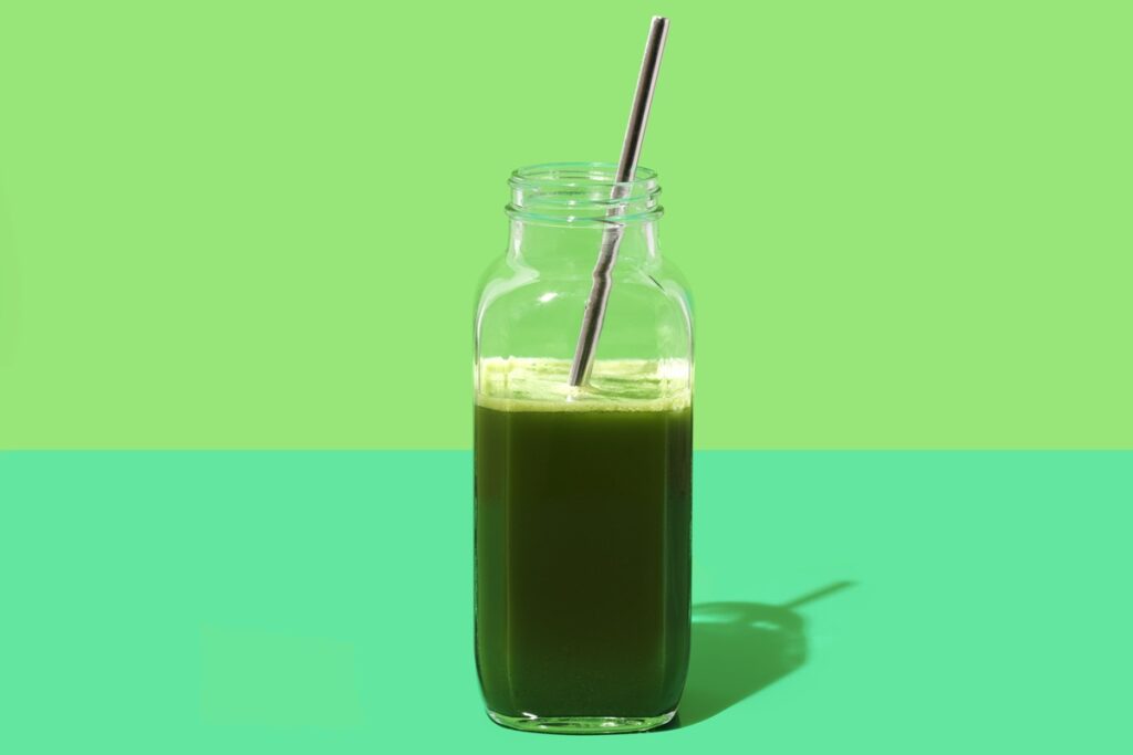 aprenda-receita-de-suco-que-emagrece-e-previne-o-envelhecimento