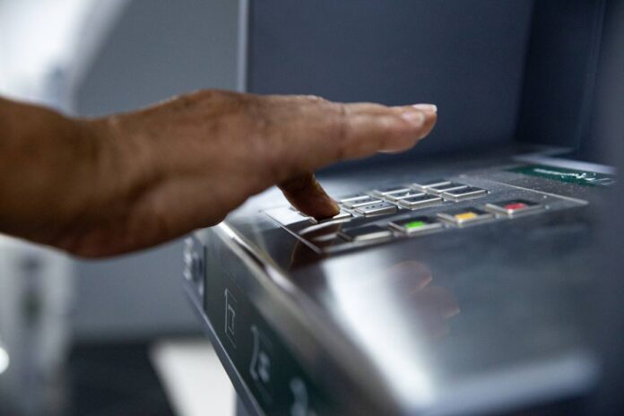 bancos-voltam-a-funcionar-nesta-quarta-feira-de-cinzas.-veja-horarios