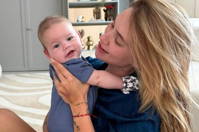virginia-comemora-engajamento-durante-internacao-do-filho-e-e-detonada