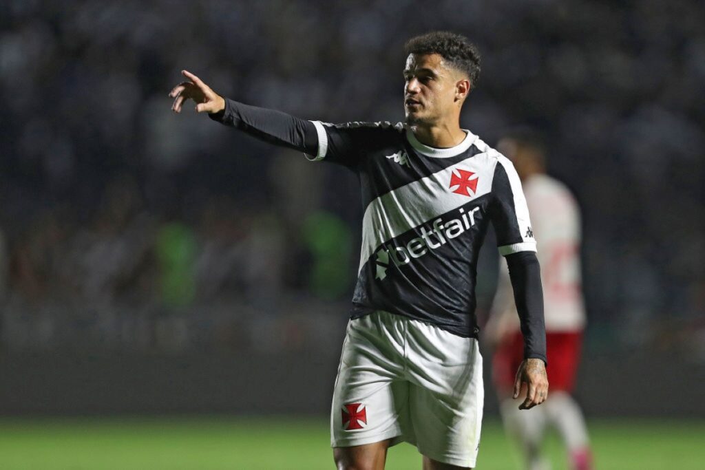 video:-coutinho-marca-golaco-para-o-vasco-na-copa-do-brasil
