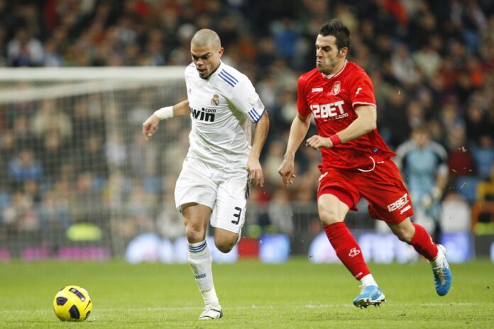 video:-ex-manchester-city-e-real-madrid-anuncia-aposentadoria