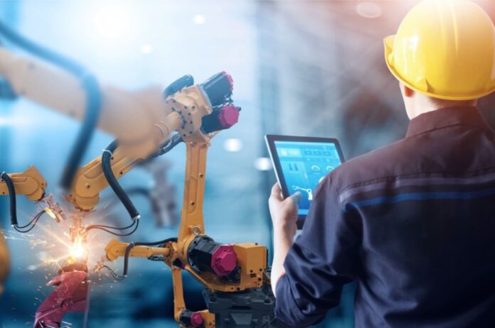 ibge:-pib-cresceu-3,4%-em-2024,-puxado-por-servicos-e-industria