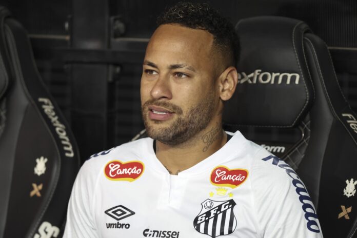 web-comenta-ausencia-de-neymar-em-jogo-contra-corinthians:-“acabado”